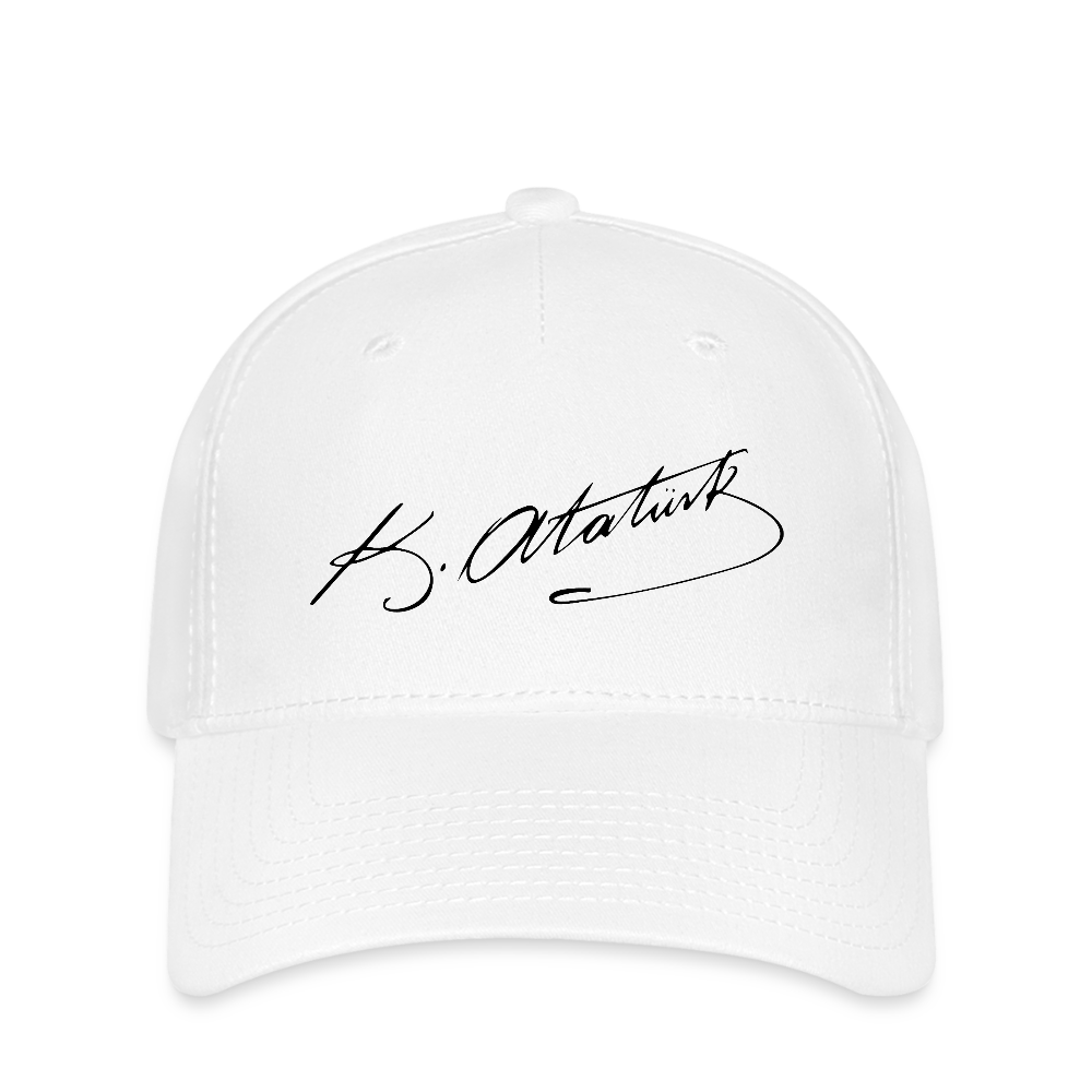 Die exklusive Atatürk Signature Flexfit Cap - Weiß
