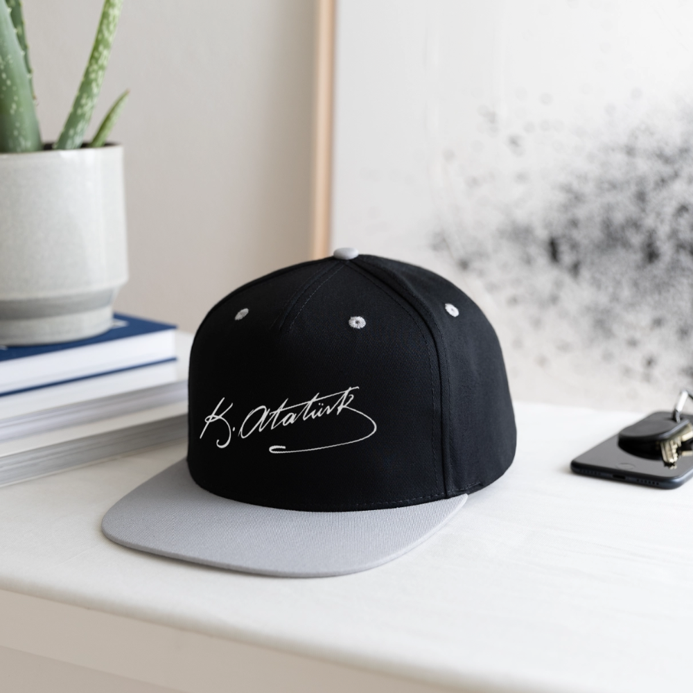 Atatürk Unterschrift Snapback Cap - black/grey